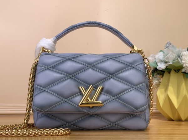 L*uis V*itton Purse - Image 19