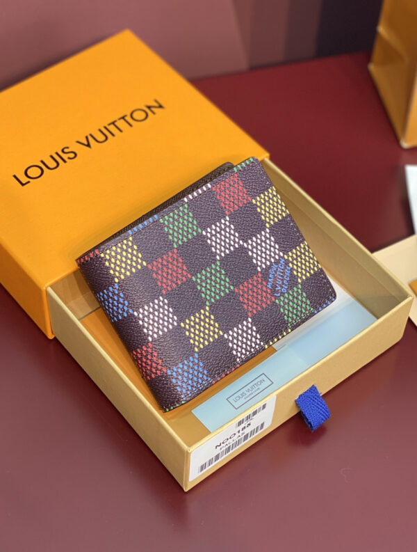 L*uis V*itton Wallet - Image 14