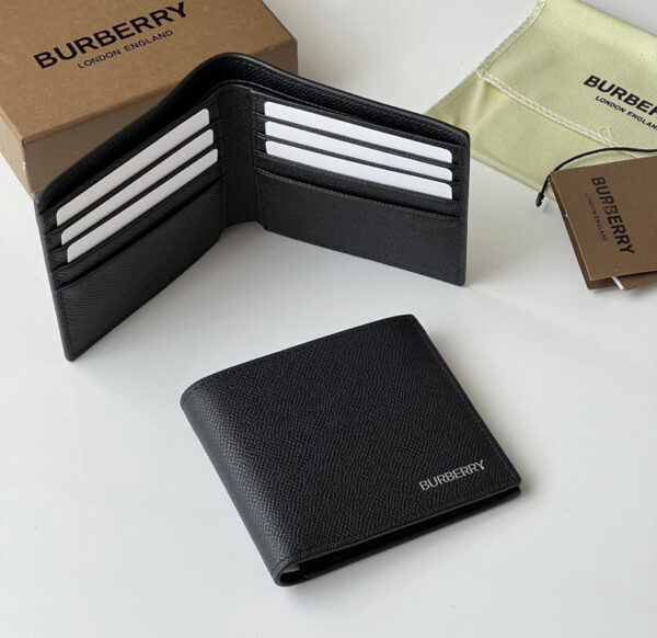 Burberr* Wallet