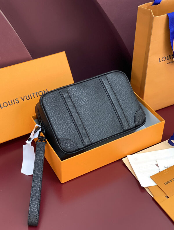 L*uis V*itton Shoulder Bag - Image 5