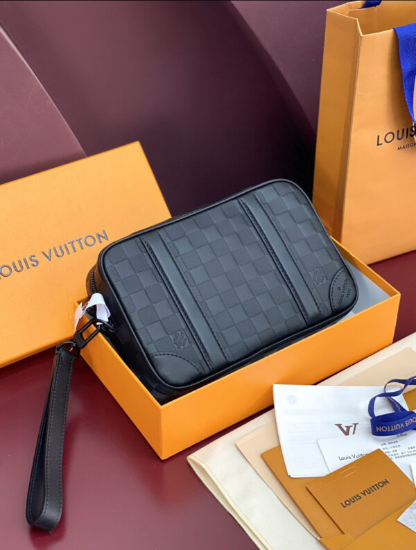 L*uis V*itton Shoulder Bag