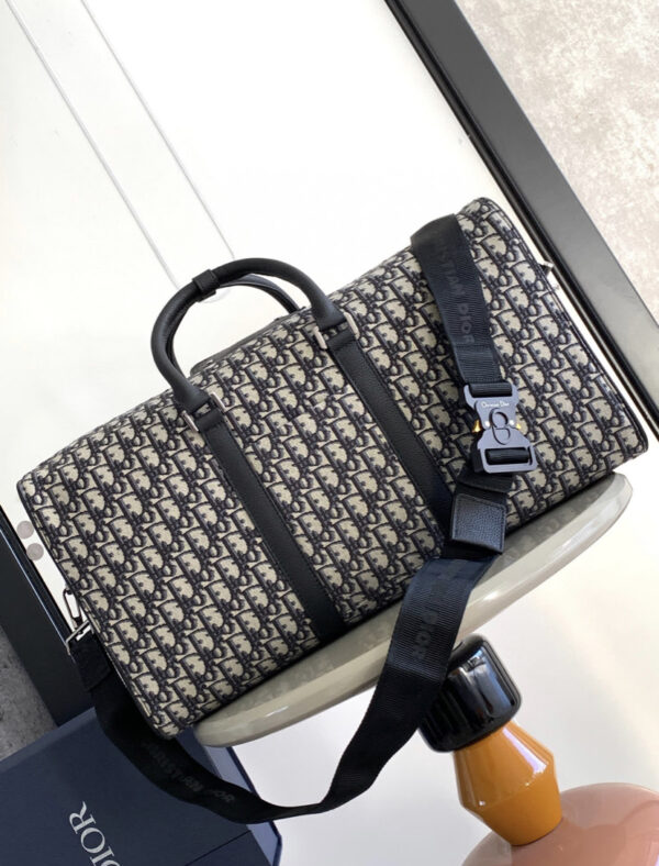 Di*r Travel Bag - Image 2