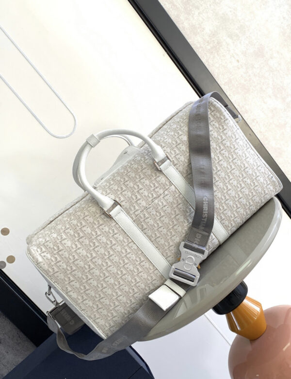 Di*r Travel Bag - Image 3