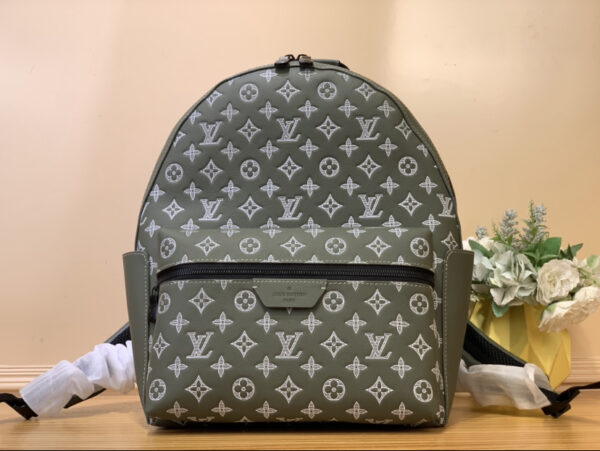 L*uis V*itton Backpack - Image 10