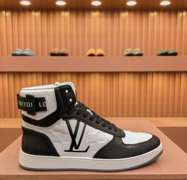 L*uis Vuit*on Shoes - Image 5