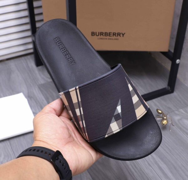 Burberr* Slides - Image 7